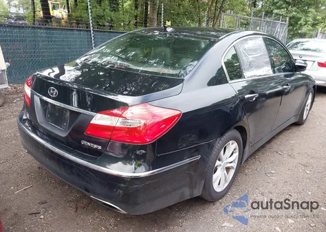 2012 Hyundai Genesis 3.8 z USA, uszkodzony, nr VIN KMHGC4DD9CU179898